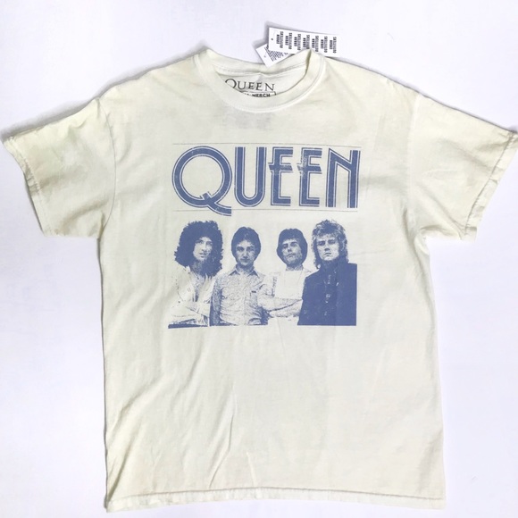 Urban Outfitters Tops - QUEEN Official Merchandise Urban Outfitters Band tee sz Medium